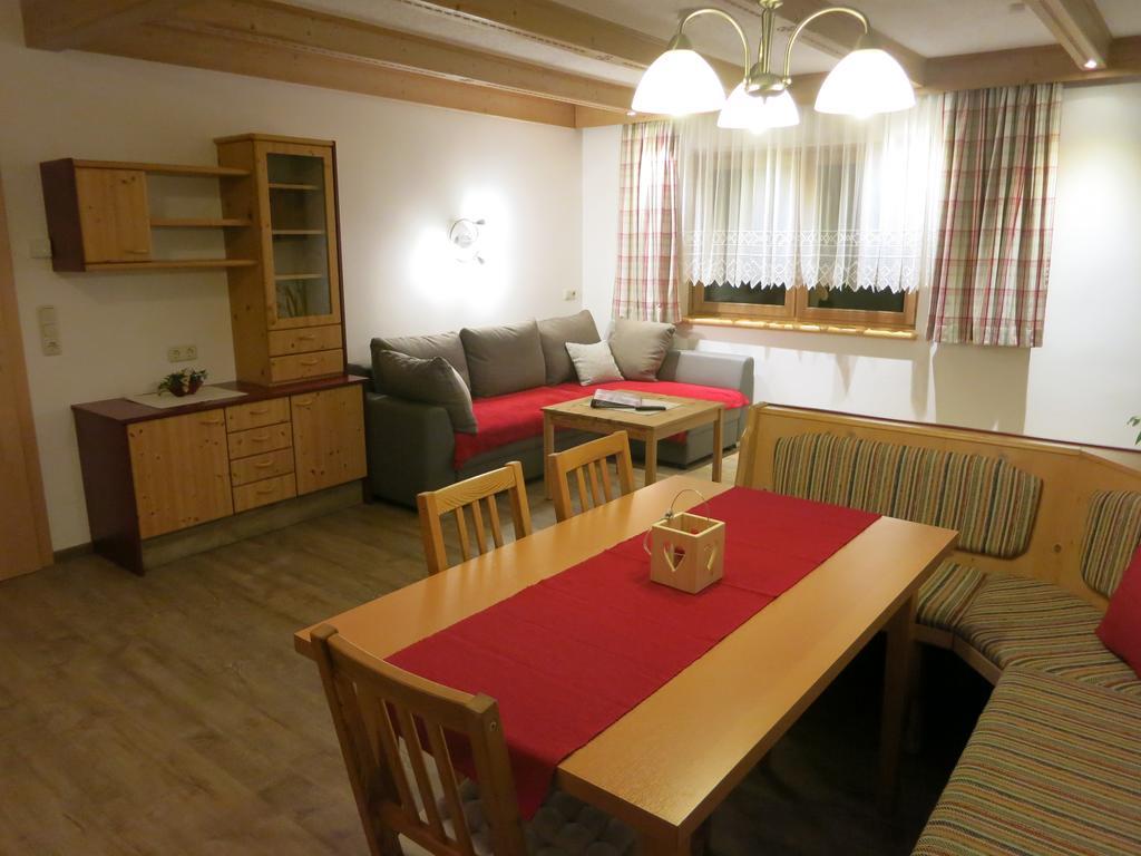 Haus Sommerstein มาริอาอาล์ม อัม ชไตเนอร์เนินเมียร์ ภายนอก รูปภาพ