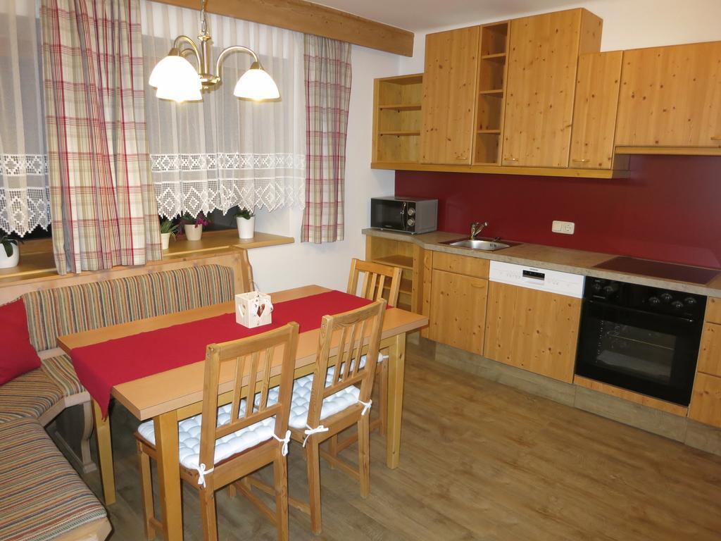 Haus Sommerstein มาริอาอาล์ม อัม ชไตเนอร์เนินเมียร์ ภายนอก รูปภาพ
